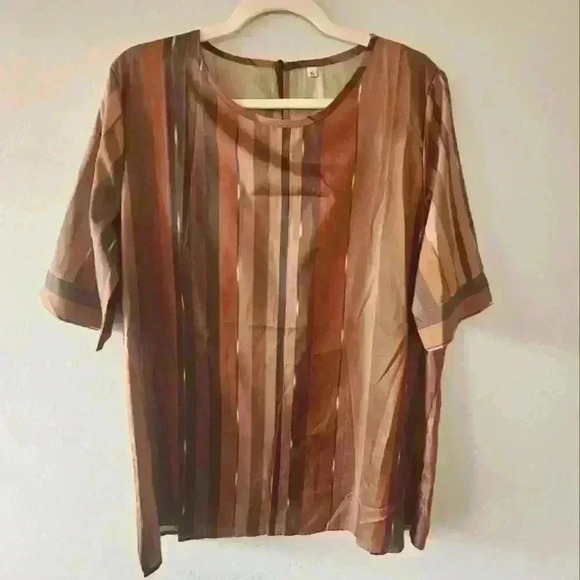 Tops - Silky Tunic Size XL NWOT